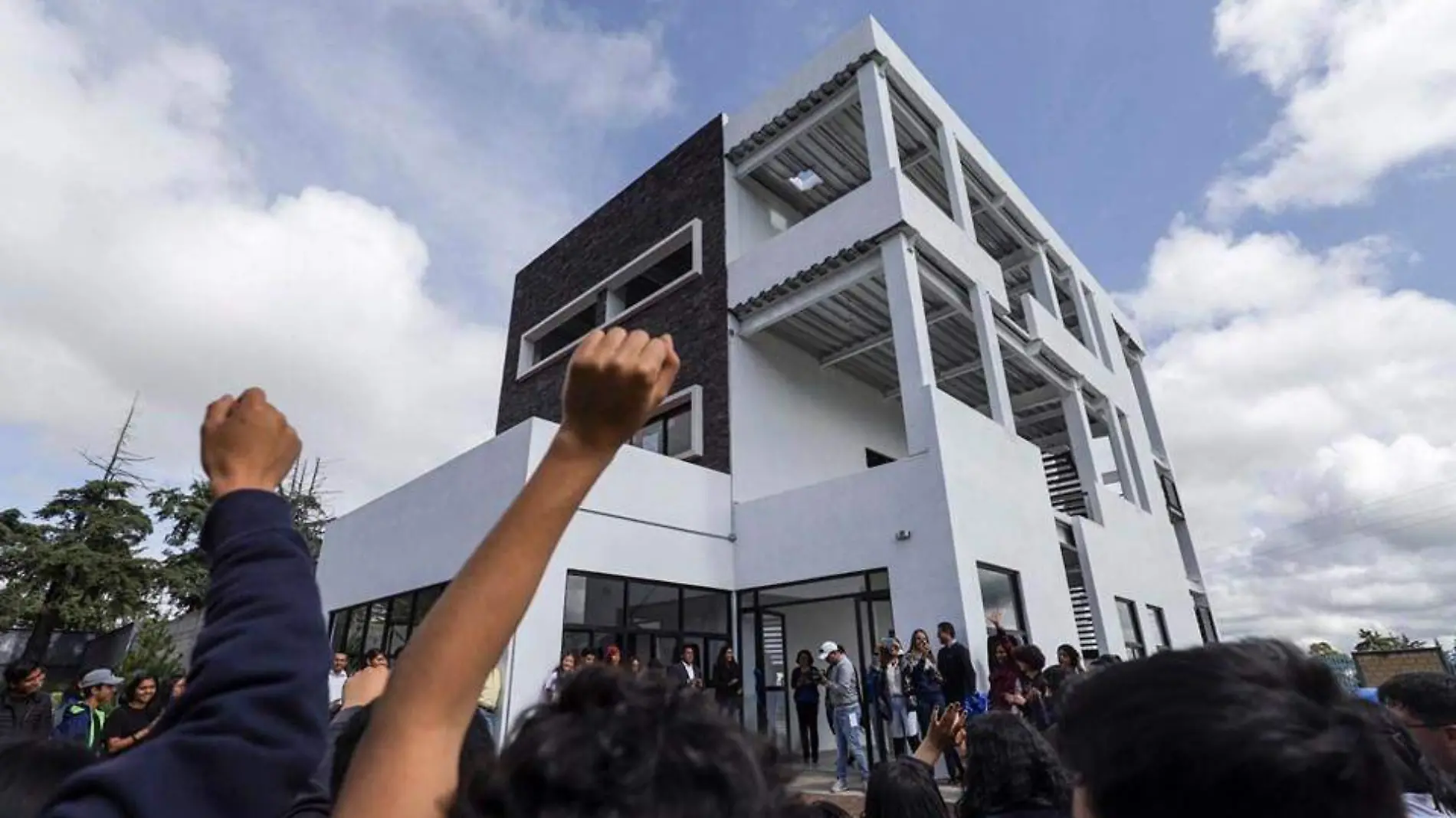 El edificio ya recibió a sus primeras generaciones de bachillerato. Foto Cortesía.